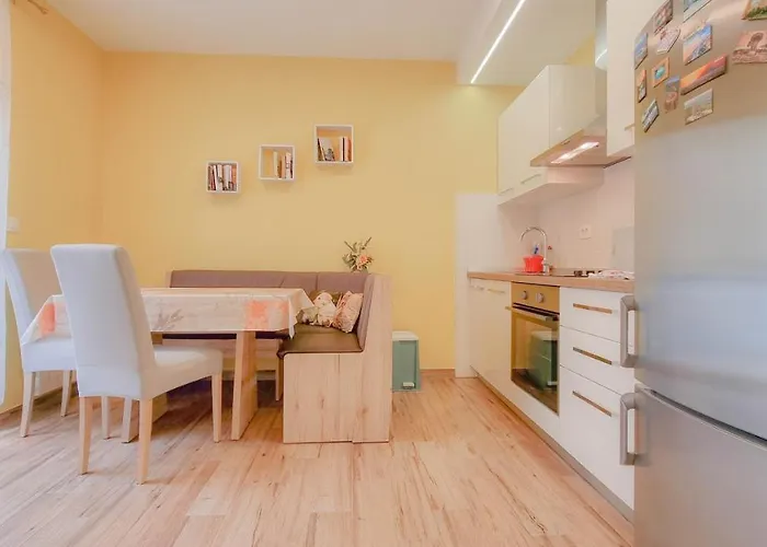 Jutta * Novigrad Istria