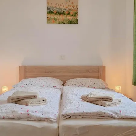 Apartment Jutta *